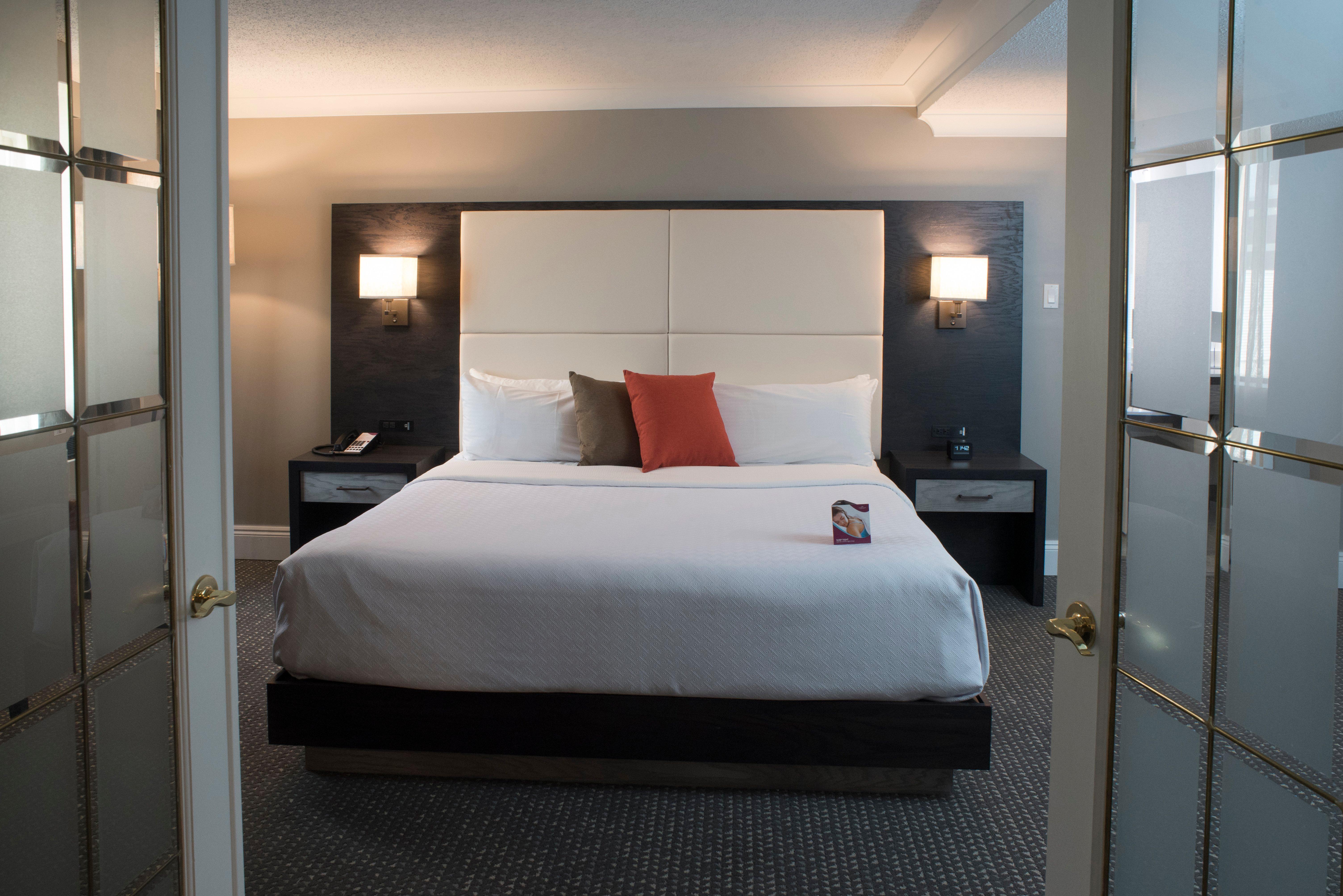 คราวน์ พลาซา เฟรดเดอริกตัน ลอร์ด บีเวอร์บรูก Hotel เฟรดริกตัน ภายนอก รูปภาพ