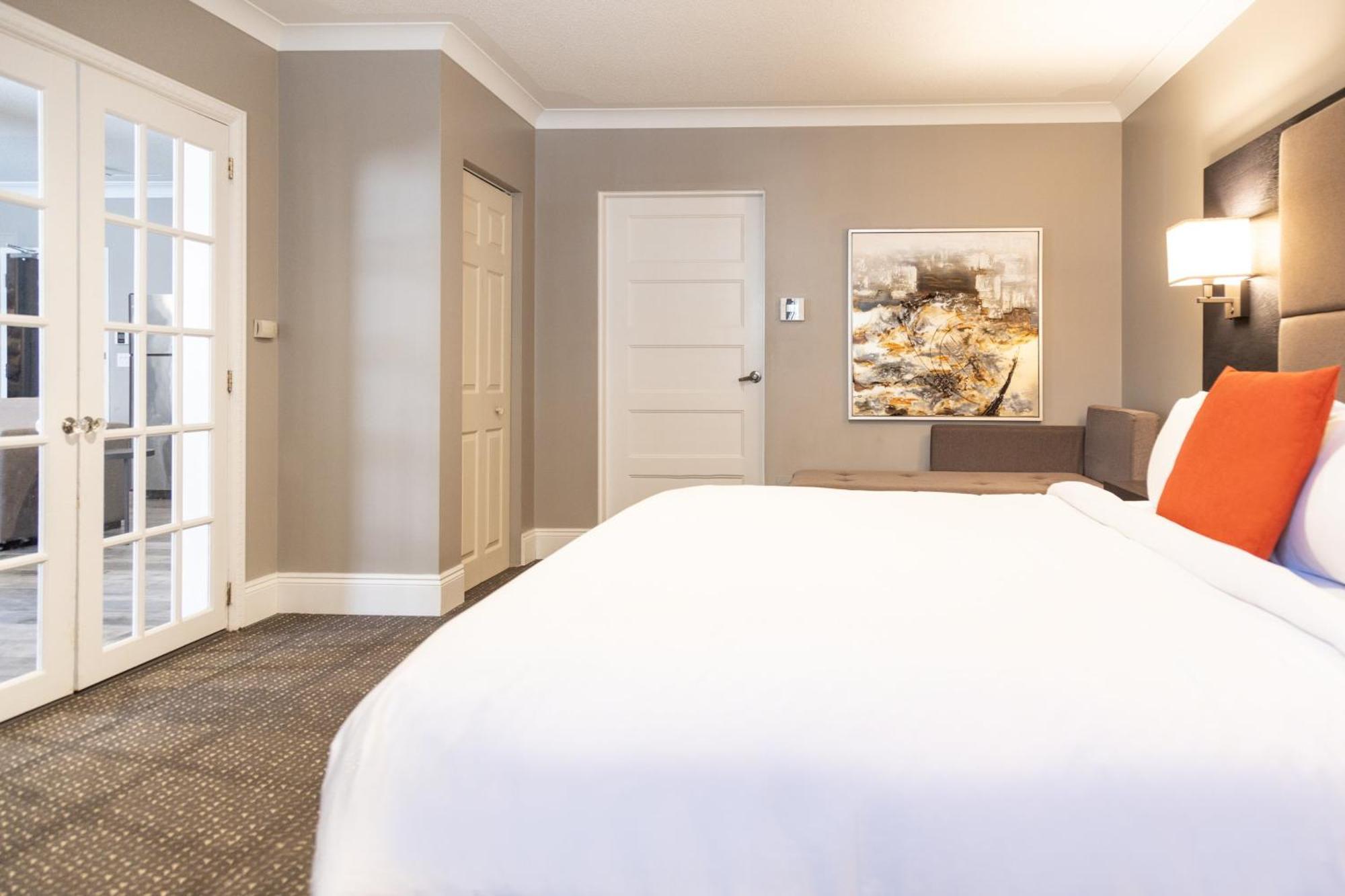คราวน์ พลาซา เฟรดเดอริกตัน ลอร์ด บีเวอร์บรูก Hotel เฟรดริกตัน ภายนอก รูปภาพ
