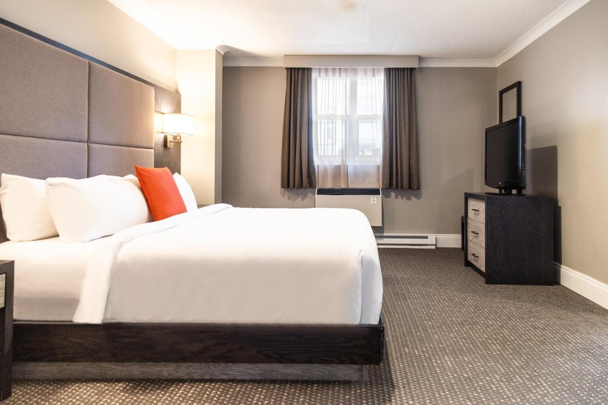 คราวน์ พลาซา เฟรดเดอริกตัน ลอร์ด บีเวอร์บรูก Hotel เฟรดริกตัน ภายนอก รูปภาพ